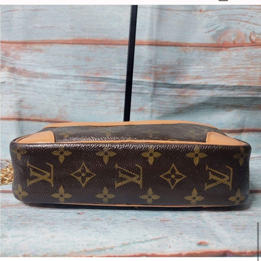 450 "Trocadero 23" Authentic Louis Vuitton Monogram Trocadero 23 bag